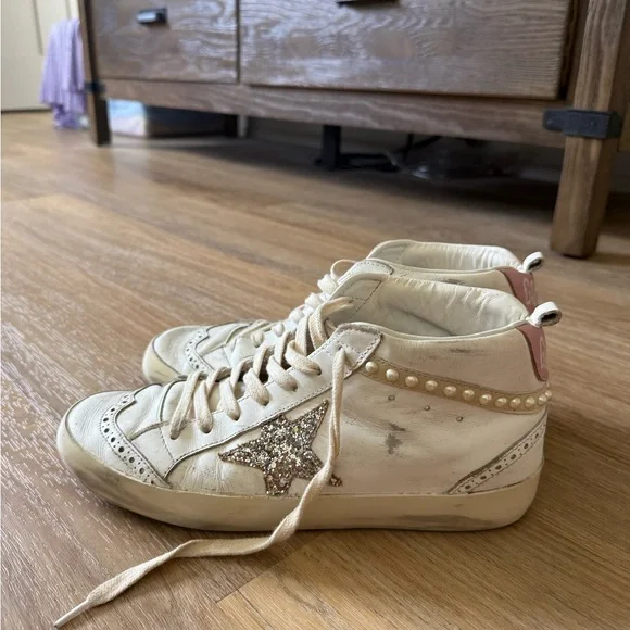 Authentic golden goose !!! With box! - Picture 1 of 13